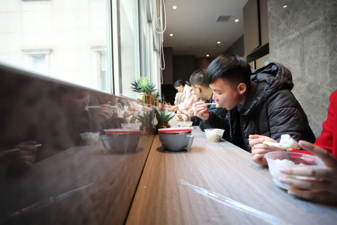 冬至丨溫暖如約而至，平安順遂！